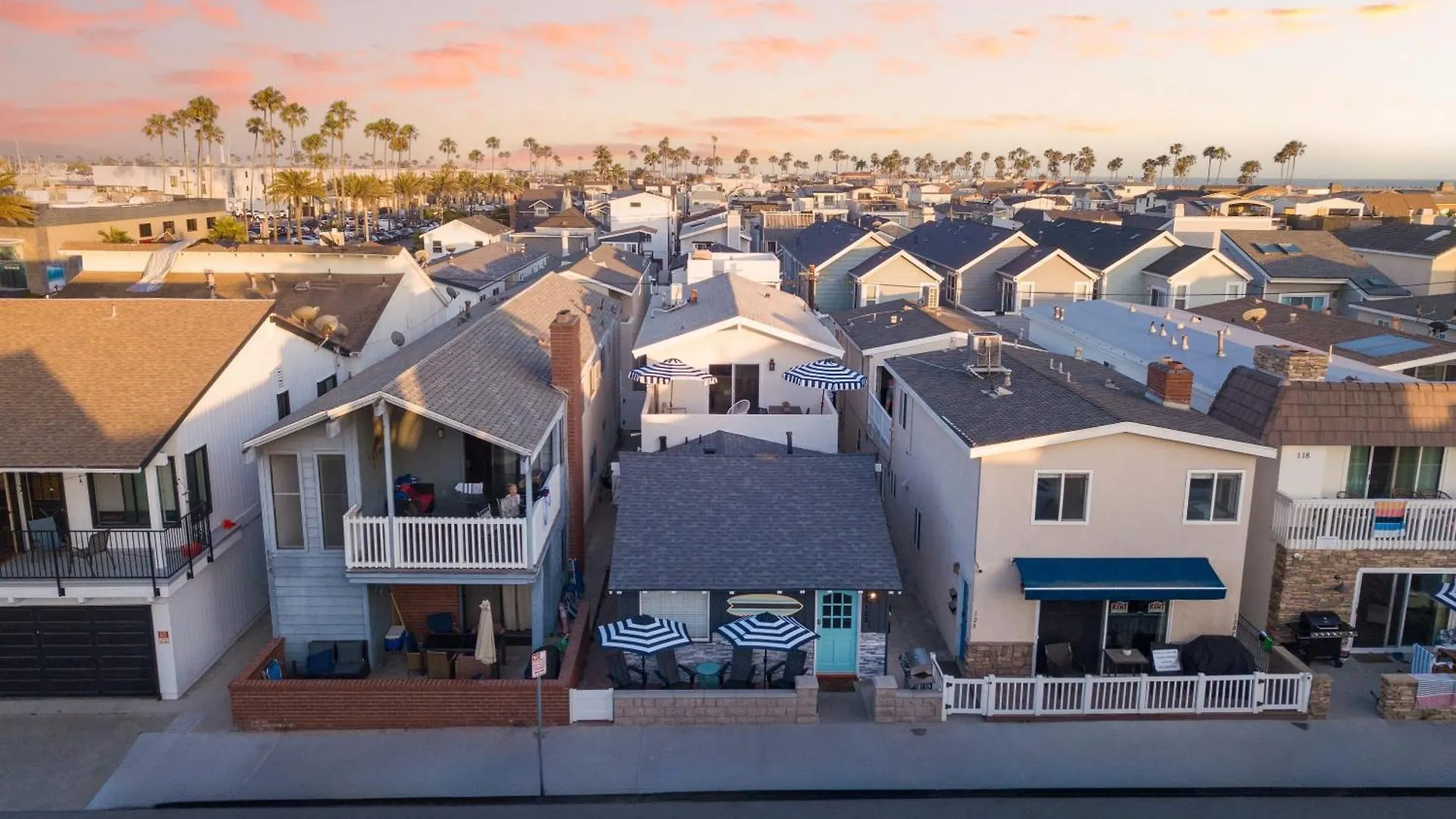 Surfrider II By Avantstay Walk To The Beach Balcony Newport Beach 0*,  United States