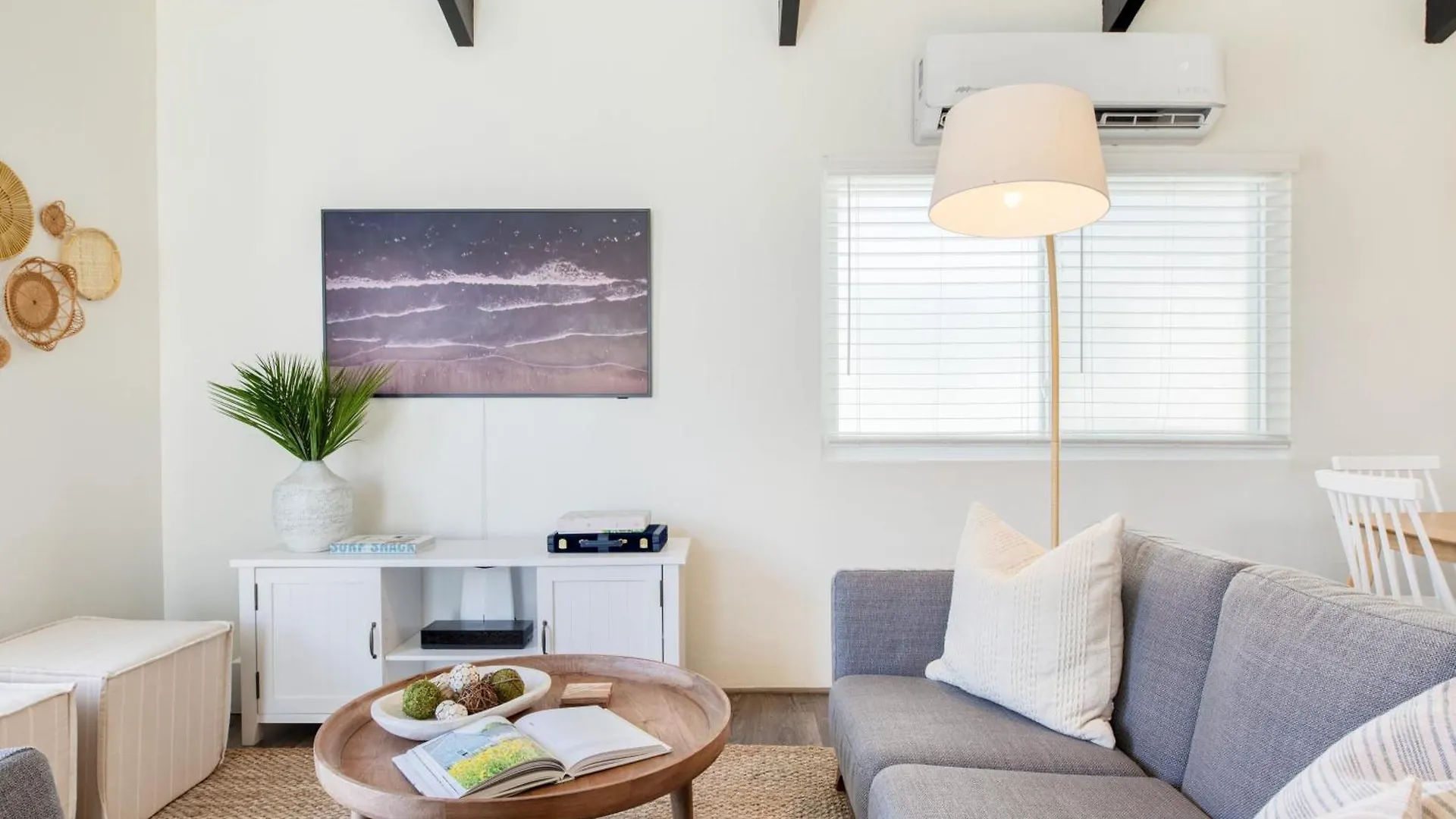 Apartment Surfrider II By Avantstay Walk To The Beach Balcony Newport Beach